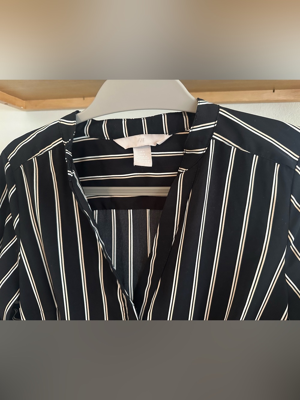H&M Long Sleeve Dress in Black with White & Beige Vertical Stripes - size 6 - Picture 5 of 7